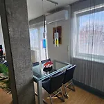Appartement Modern Floor Loft, Private Terrace, Near Center & Free Parking Bratislava