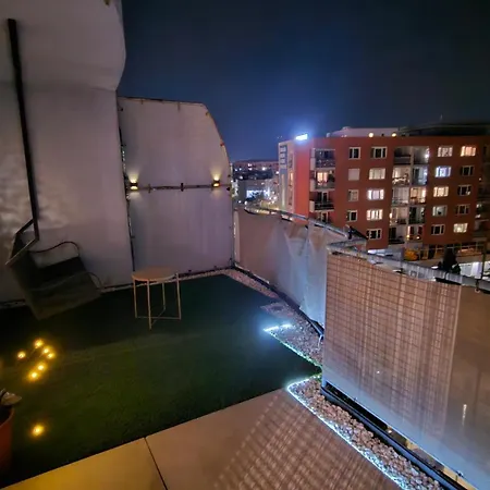 Modern Floor Loft, Private Terrace, Near Center & Free Parking Bratislava