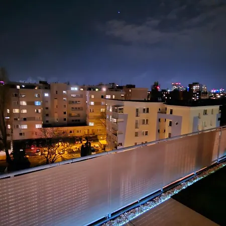 Modern Floor Loft, Private Terrace, Near Center & Free Parking * Bratislava